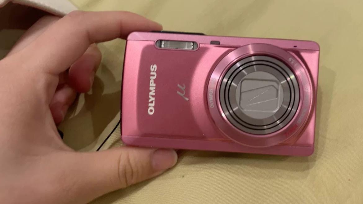 Amazon.com : OM SYSTEM OLYMPUS Stylus 7040 14 MP Digital