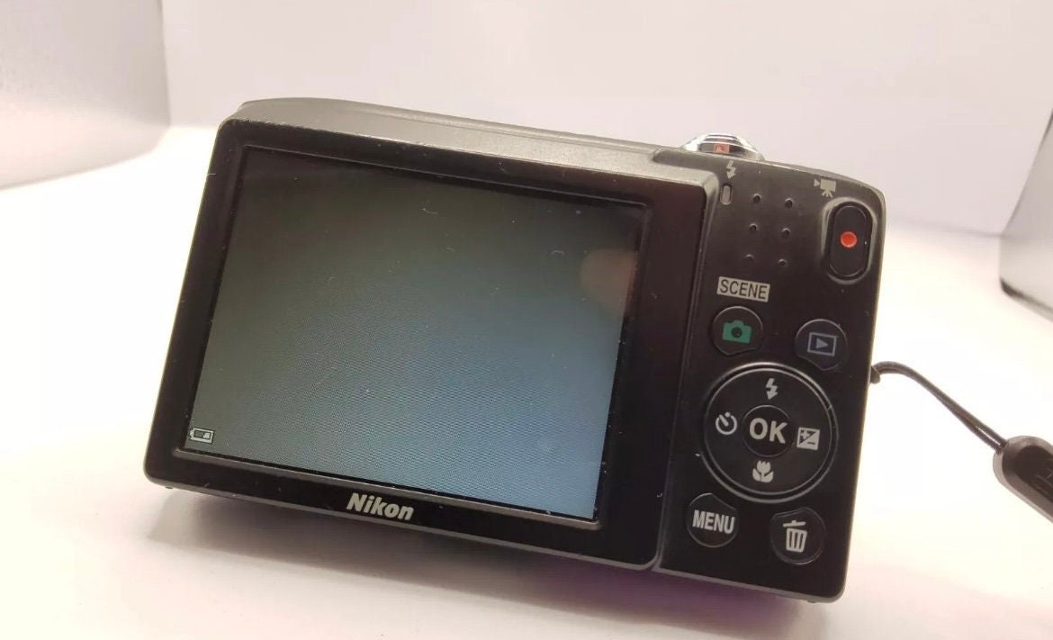Nikon COOLPIX S2900 デジカメ フルセット 極美品 a4965 Nikon COOLPIX S2900 デジカメ フルセット 極美品 a4965 Nikon