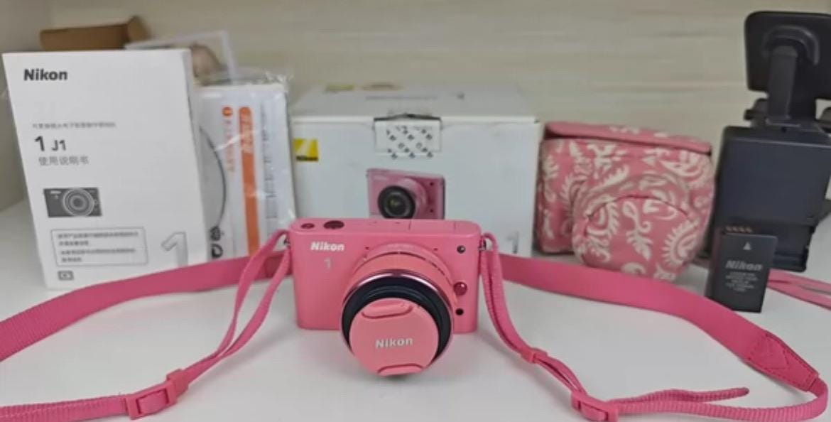 NIKON 1 J1 ! Rare With Box - Etsy NIKON 1 J1 ! Rare With Box - Etsy