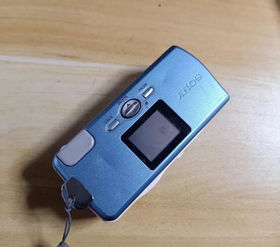 SONY Cyber-shot DSC-U10 ブルー 動作確認済み - メルカリ