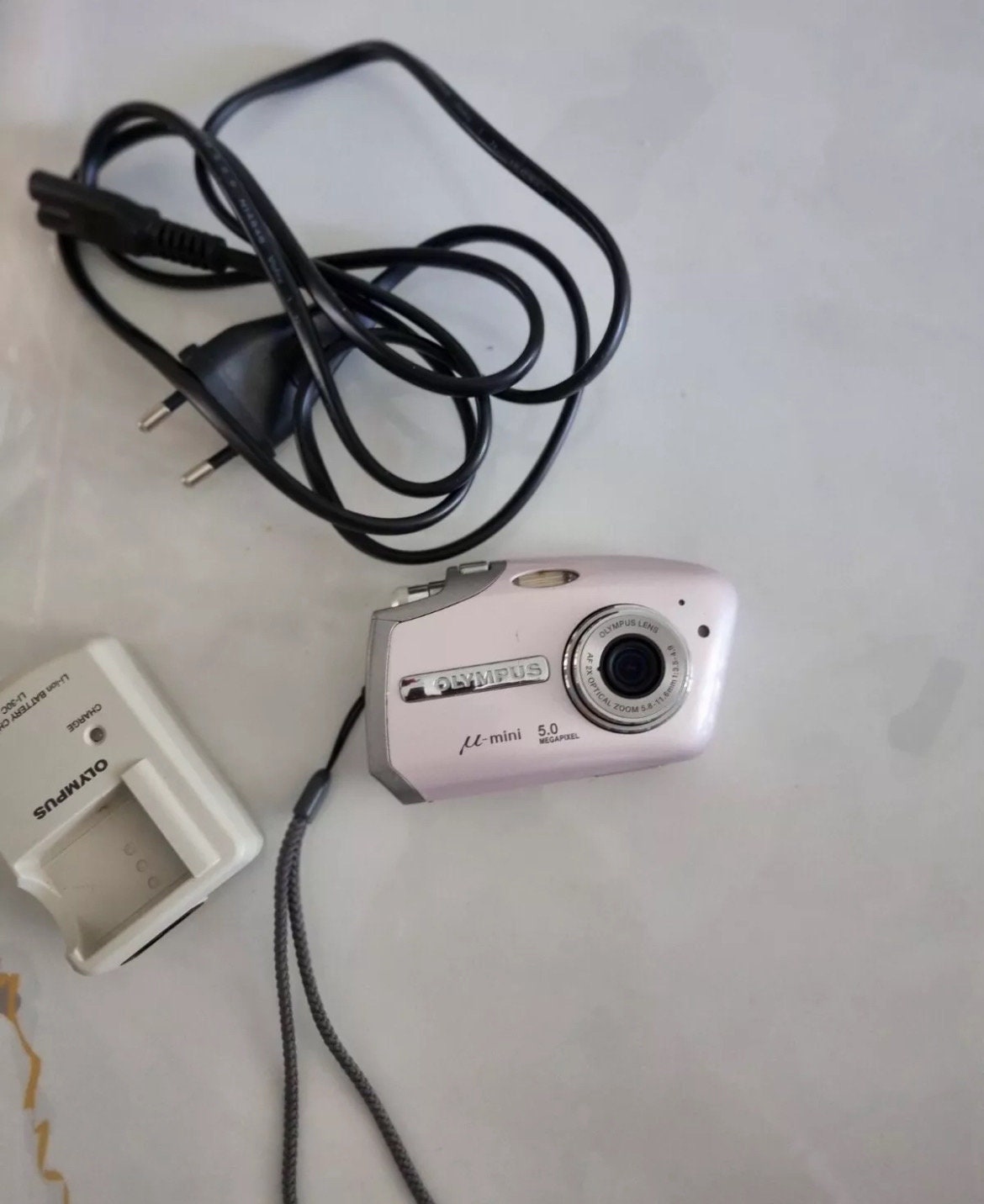 OLYMPUS μ mini DIGITAL S 5.0 mega pixel Olympus Mju Mini Digital/Olympus Mju Mini Digital S