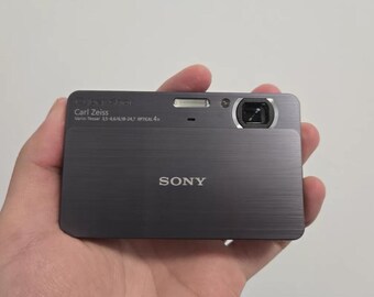 SONY Cyber−Shot T DSC-T700 Amazon.com : Sony Cybershot DSC-T700 10MP Digital Camera