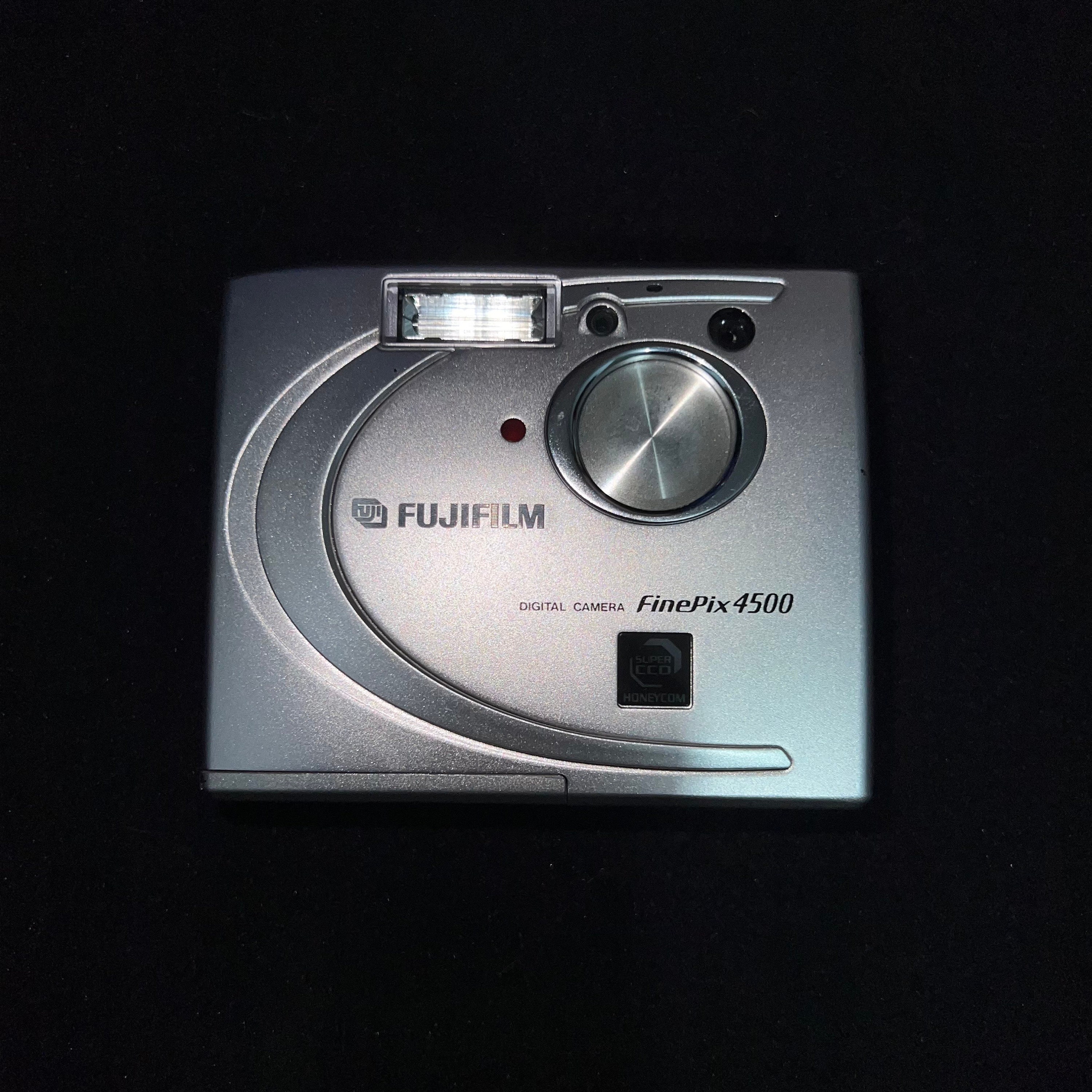 Fuji Finepix J10 8.2MP Digital And SONY Cyber Shot 7.2MP
