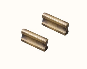 Standard Brass Drawer Pull - Classic Cabinet Knob for Secure Grip