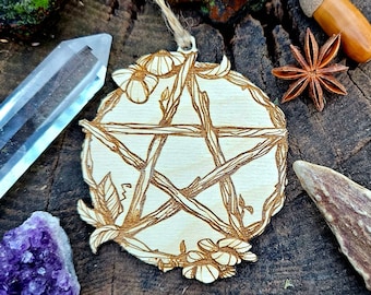 Twig Pentacle Wood Ornament, Woodland Witch, Pentacle Wreath, Protection Charm, Cottagecore Witch, Christmas & Yule Tree Pagan Decor