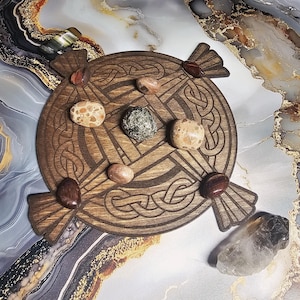 Brigid's Cross Wooden Crystal Grid Board, Imbolc Altar Decor, Lasercut Birch, St Bridget Brighid, Celtic Cross Knot, Celtic Pagan Gift Dark Walnut Stain