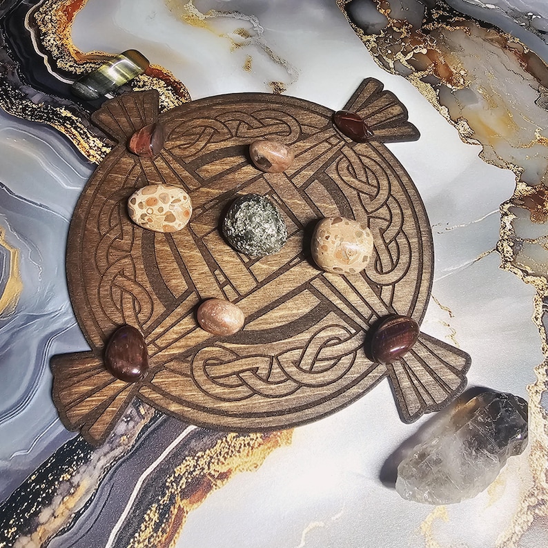 Brigid's Cross Wooden Crystal Grid Board, Imbolc Altar Decor, Lasercut Birch, St Bridget Brighid, Celtic Cross Knot, Celtic Pagan Gift Dark Walnut Stain
