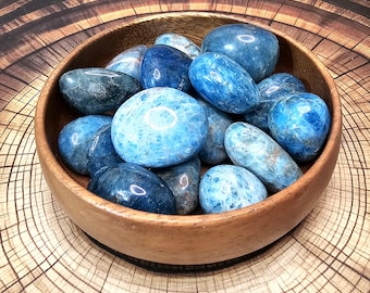 Blue Apatite Tumbled Stone, 20mm - 30mm, Tumbled Apatite, Polished Blue Green Apatite, Blue Crystal, Apatite Gemstone Tumble