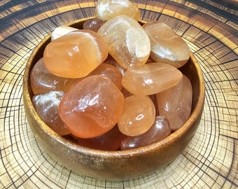 Honey Calcite Tumbled Stone, 20mm - 30mm, Tumbled Caramel Calcite, Polished Yellow Calcite Tumble, Natural Honey Calcite Crystal