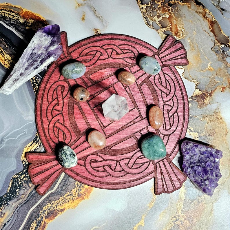 Brigid's Cross Wooden Crystal Grid Board, Imbolc Altar Decor, Lasercut Birch, St Bridget Brighid, Celtic Cross Knot, Celtic Pagan Gift Cabernet Stain