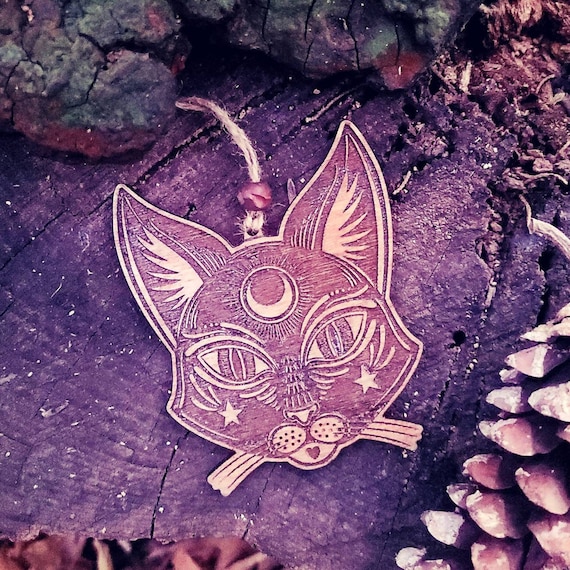 Witch's Familiar Cat Halloween Ornament, Lasercut Birch, Vintage Style, Samhain Yule Christmas Decor, Goth Pagan Creepy Halloween Tree