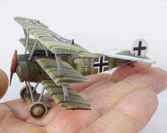 Triplano Fokker Dr. I 593/17, Ernst Udet, Eduard Edición limitada "Du Doch Nicht!!", escala 1:72, calcas Aviattic