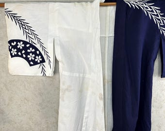 Vintage Lady&#39;s Yukata Sakura Design/Kimono/Cotton Robe/Vintage Japanese/Female Dressing Gown/Blue White/Japanese Textile/Free Shipping