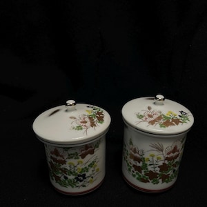 Kutani Ware Green Tea cup Set of 2/Signed by Kutani(Kutani)/Yunomi/Old Kutani/Japanese Pottery/Kutani-Yaki/Kanji/Made in Japan
