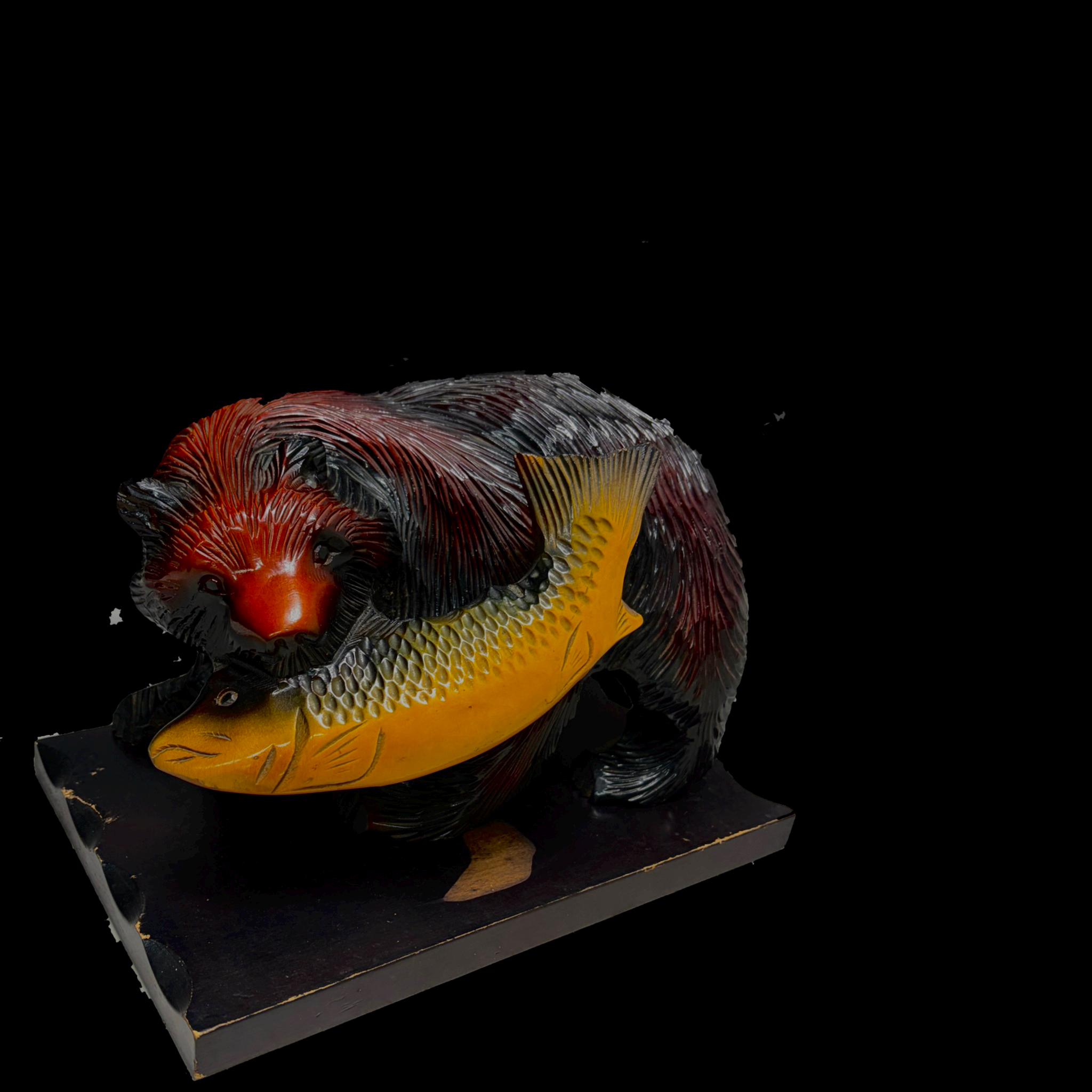 Carved wood bear with fish - Etsy 日本