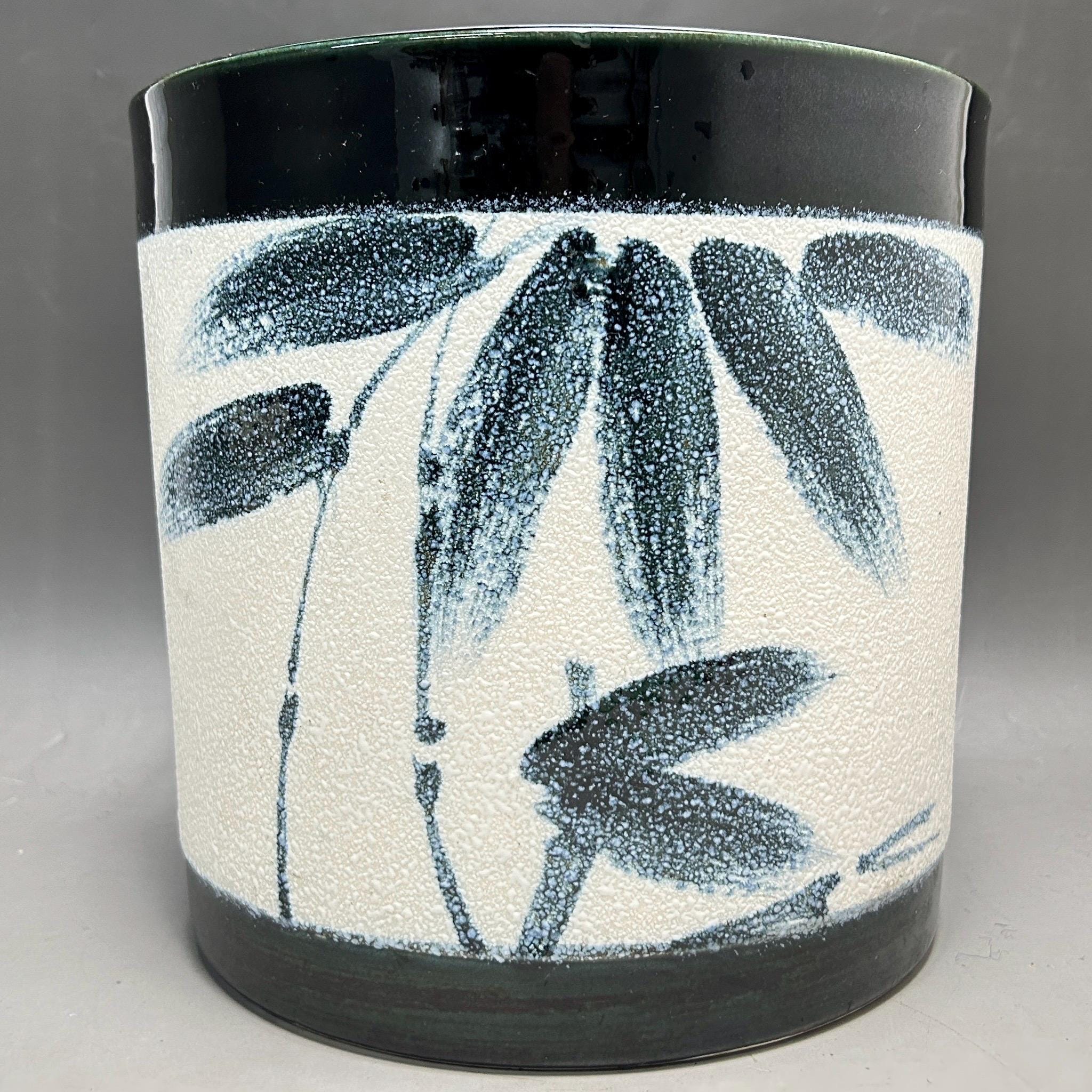 Japanese Antique Porcelain Hibachi/bamboo Motif/brazier/japanese