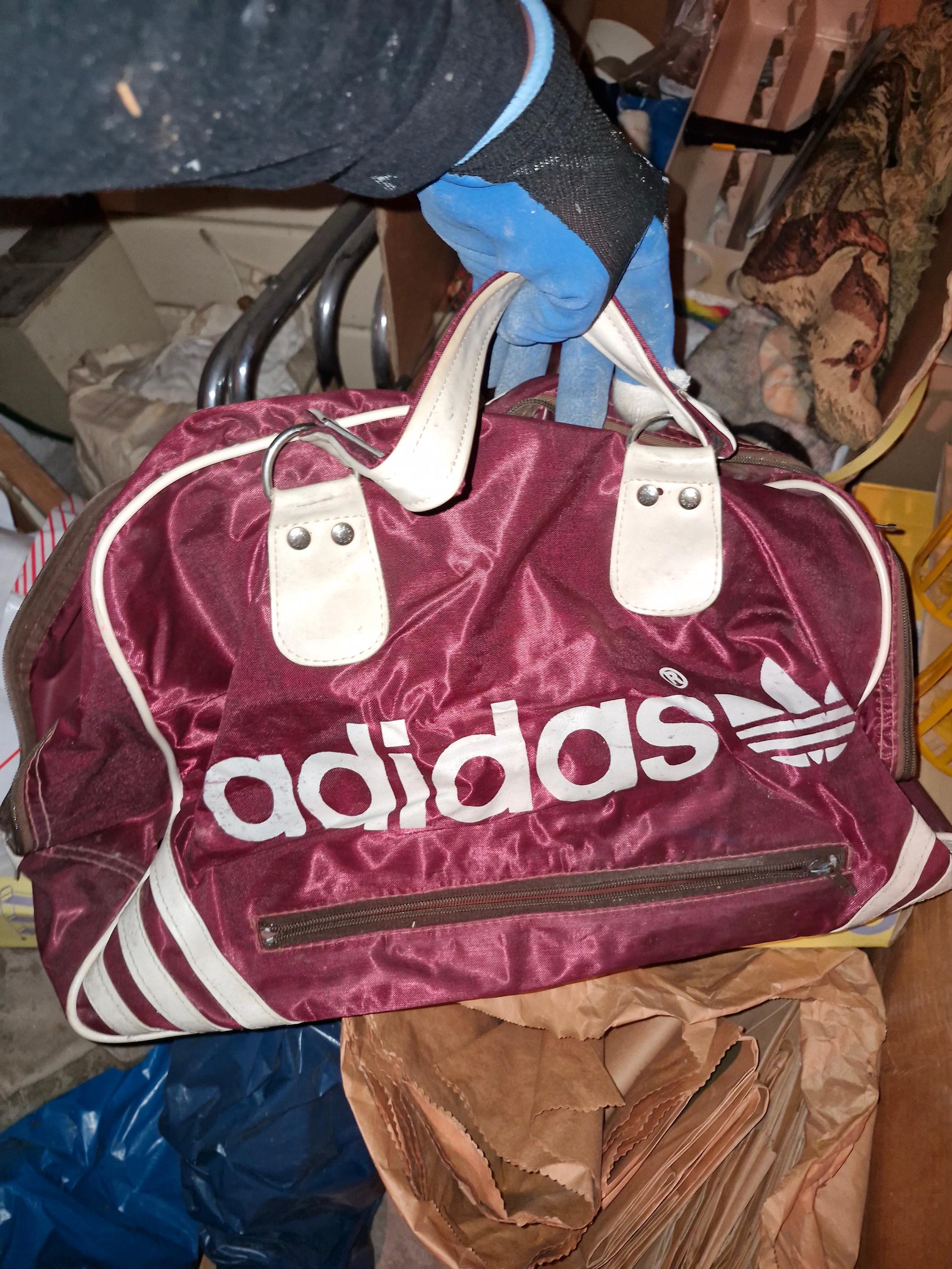 Adidas vintage bag - Etsy 日本