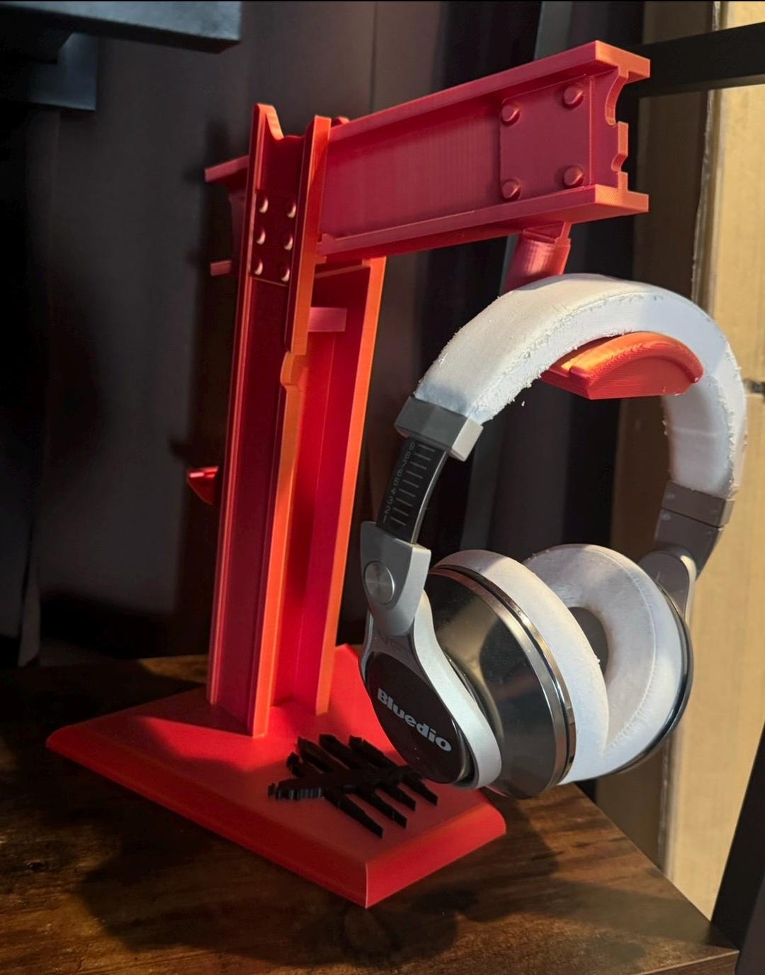 Headphone Mount Inspired by DBD - Etsy