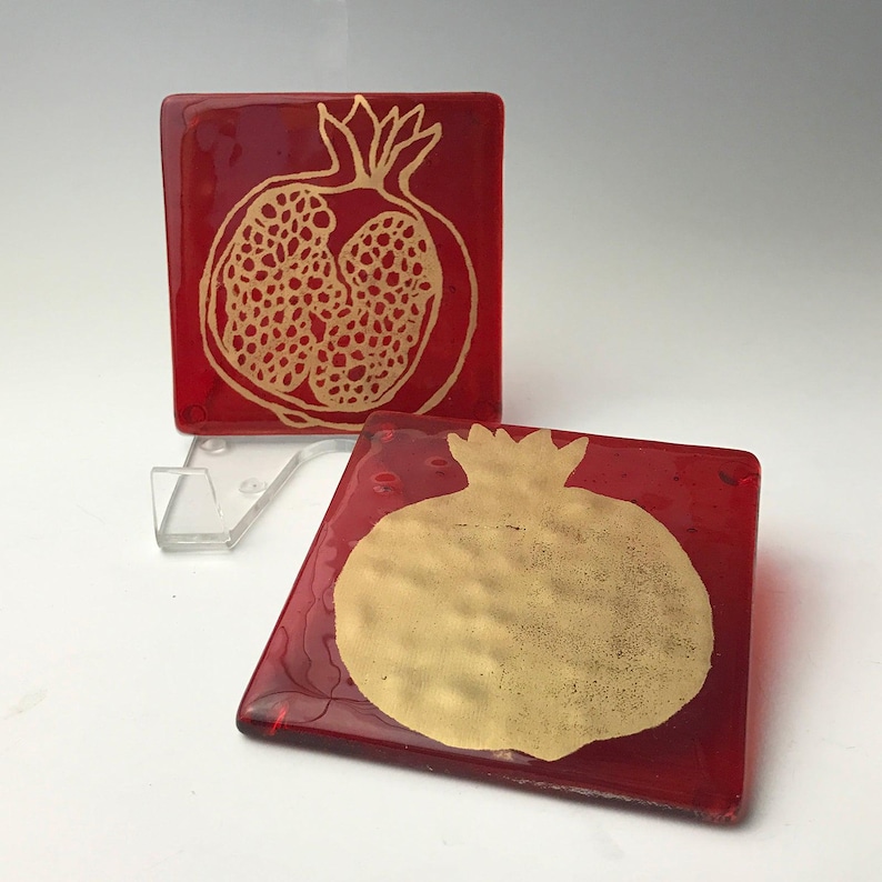 Kiku Handmade Fused Glass Coaster - Thumbnail 3