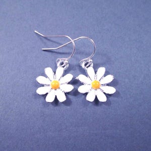 Daisy Earrings, White and Yellow Enamel Lacquer, Silver Dangle Earrings, FREE Shipping