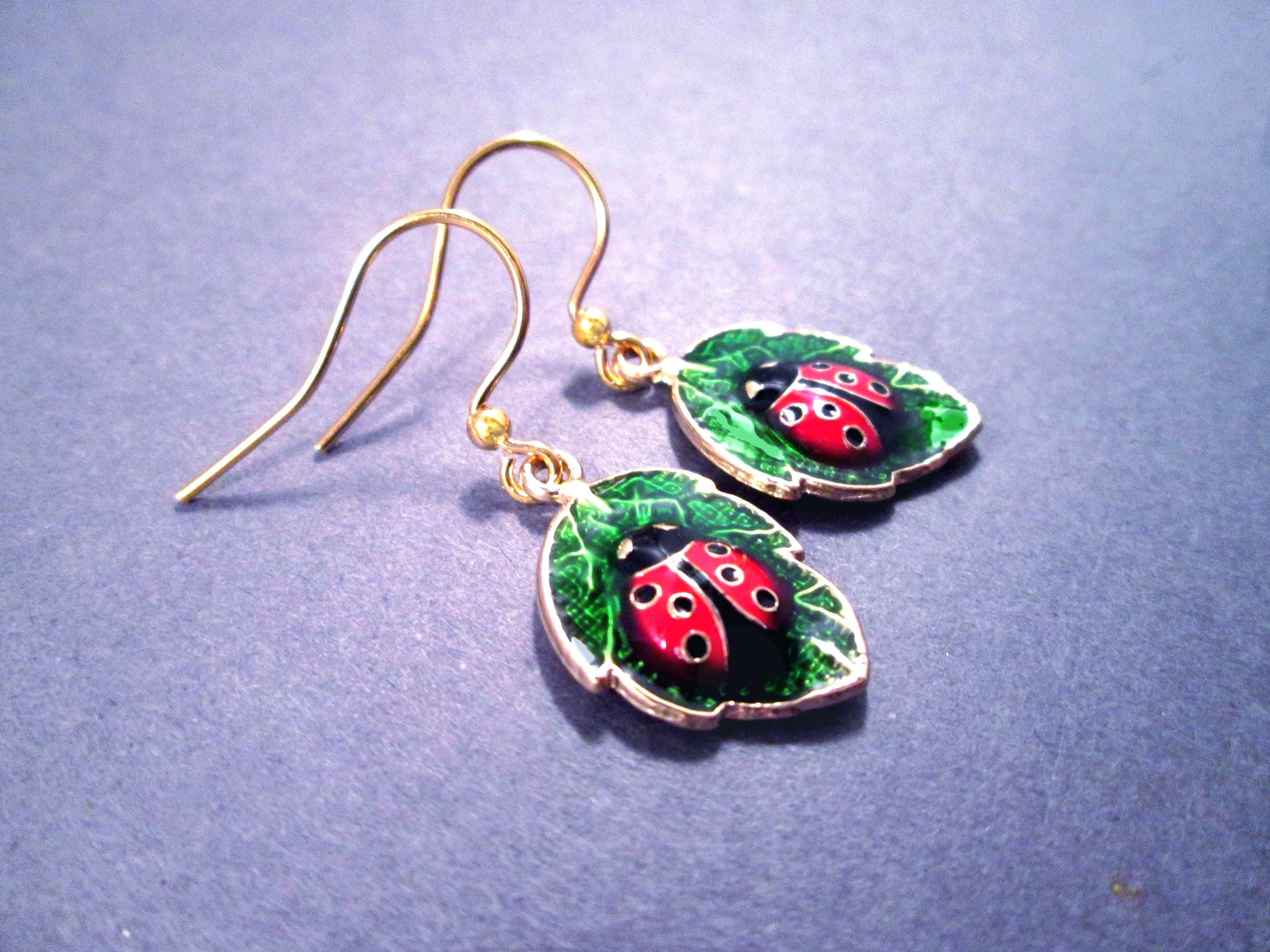 ＊Ladybug‼️さま＊専用　エルメストゥールビヨンチャーム　ソーオブスタークル Leon Samual Samuel Diaz De Leon Jewelry Ladybug Earrings Dangle