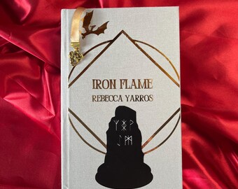 Iron Flame Only Rebecca Yarros Rebind with Painted Edges Special Edition With Bookmark Charm