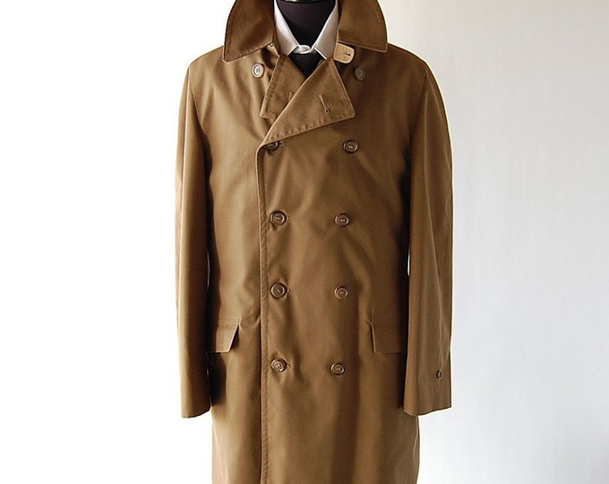 Classic Vintage Mens Trench Coat . Double Breasted . Golden Olive Brown ...