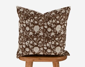 Funda de almohada de lino estampada a mano / Cojín decorativo floral / Decoración de primavera estilo granja bohemio / Regalo de inauguración de la casa