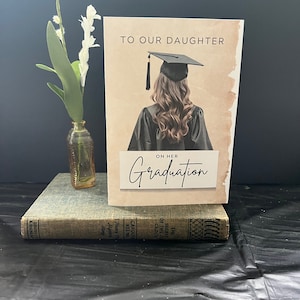 Tarjeta de graduación para mi hija: Celebrando sus logros y su brillante futuro - Diseño de acuarela - Descarga digital/Impresión en casa