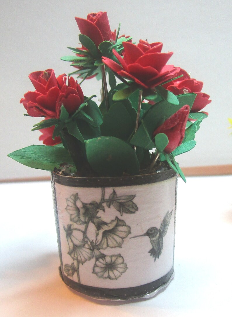 Create your very own Miniature Roses image 4