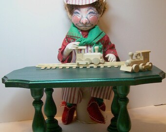 Choo-Choo Charlie the Elf - E- Pattern