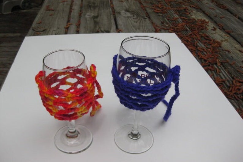 Wine glass necklace/lanyard image 3