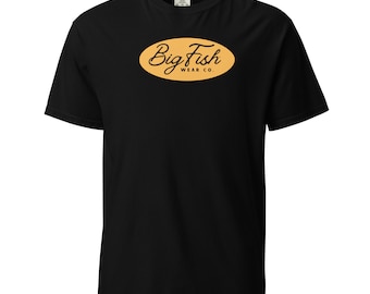 Camiseta de pesca de manga corta pesada con logotipo de la marca Big Fish Wear Co.