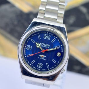 Reloj de pulsera Citizen 8200A automático vintage con esfera azul y fecha, 21 joyas, para hombre. Coleccionable, fabricado en Japón.