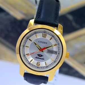 Reloj Citizen automático vintage para hombre, esfera plateada, repintado, 21 joyas, movimiento japonés Day-Date 8200A.