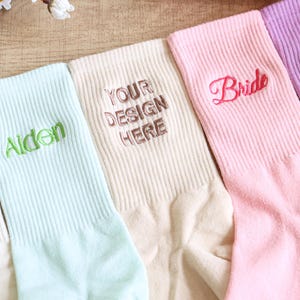 Customizable text embroidery socks, personalized embroidery design socks, wedding party socks, bachelor party socks, unisex socks