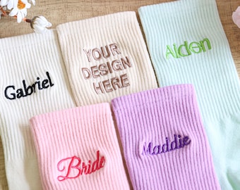 Customizable text embroidery socks, personalized embroidery design socks, wedding party socks, bachelor party socks, unisex socks