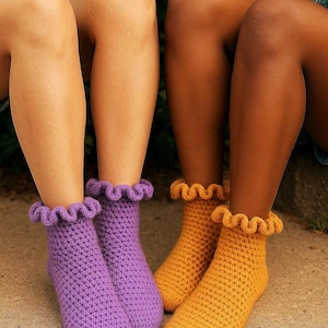 Ruffle socks crochet