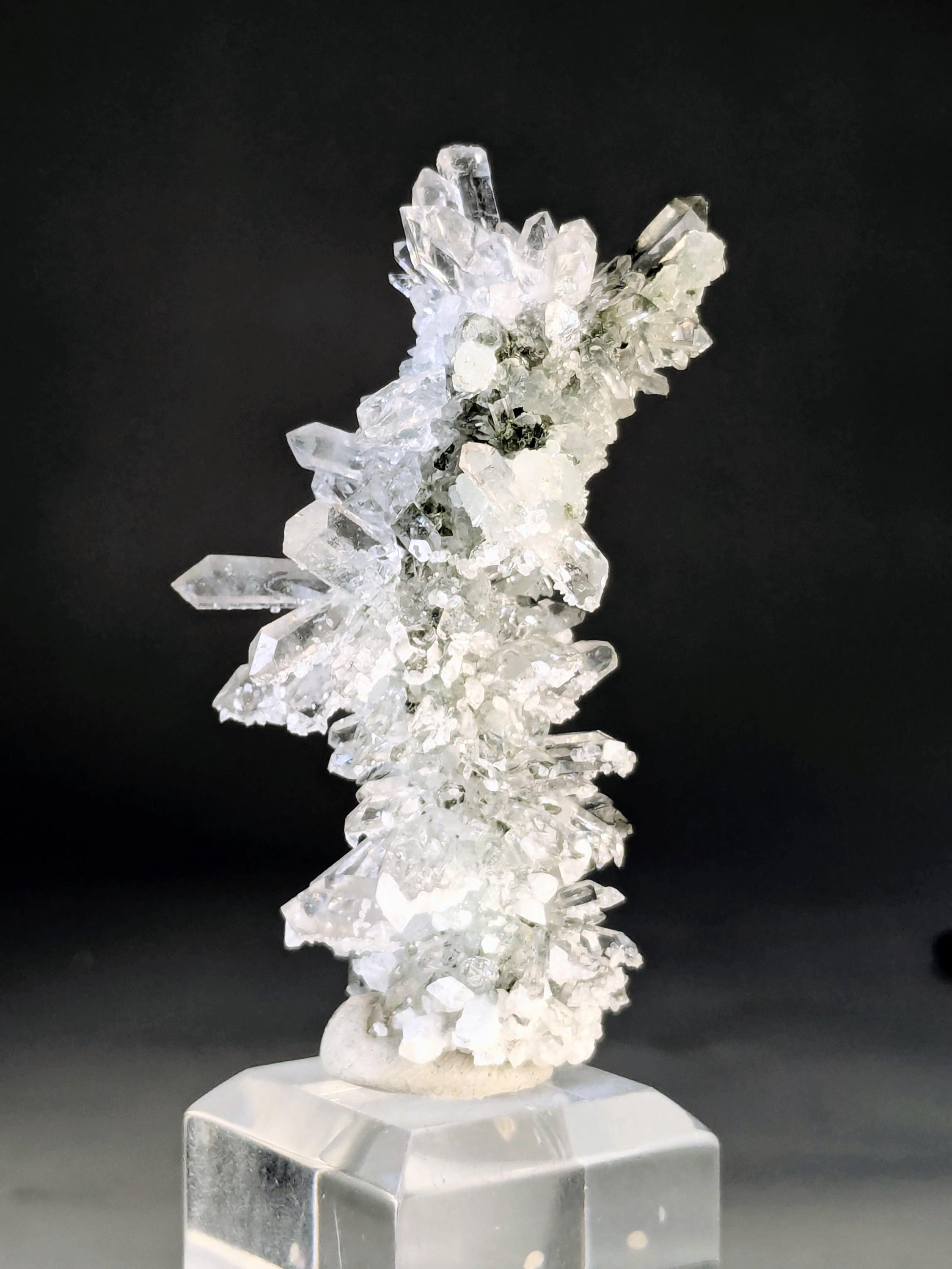 Prehnite China - Etsy