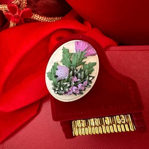 vintage Scottish thistle flower brooch pin ceramic