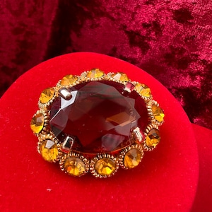 vintage statement rhinestone crystal brooch gold tone honey amber and citrine glass