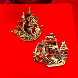 vintage damascene toledo galleon ship brooch gold tone, spanish nautical brooch pin, spanish vintage damascene costume jewelry
