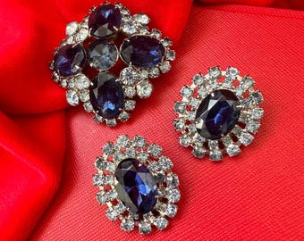vintage Austria jewelry set blue rhinestone brooch and clip on earrings