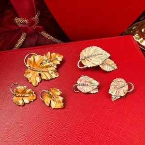vintage BSK leaves jewelry set enamel brooch pin and clip on earrings