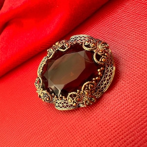 vintage West Germany amber brown glass filigree brooch