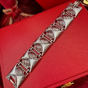 vintage Coro panel bracelet silver tone