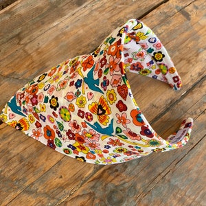 Bright Summer Floral Triangle Head Scarf Headband, Unisex Head Scarf, Unisex Bandana, Skull Headband, Pinup Headband