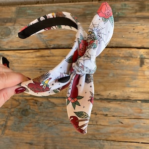 Bright Traditional Tattoo Tie Headband, Bandana Head Wrap, Rock Fashion Headband, Pin Up Headband, Women&#39;s Headband, Girls Hairband, Tattoo