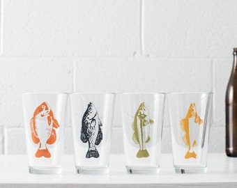 Gone Fishin&#39; Pint Glassware- gift SET of 2, fishing gift for him