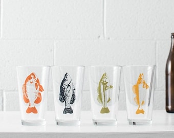 Fish Fry Pint Glassware- SET of 4 Crappie, Sunfish, Walleye, Bass